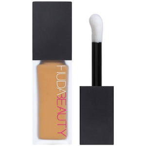 Huda Beauty #FauxFilter Luminous Matte Buildable Coverage Crease Proof Concealer