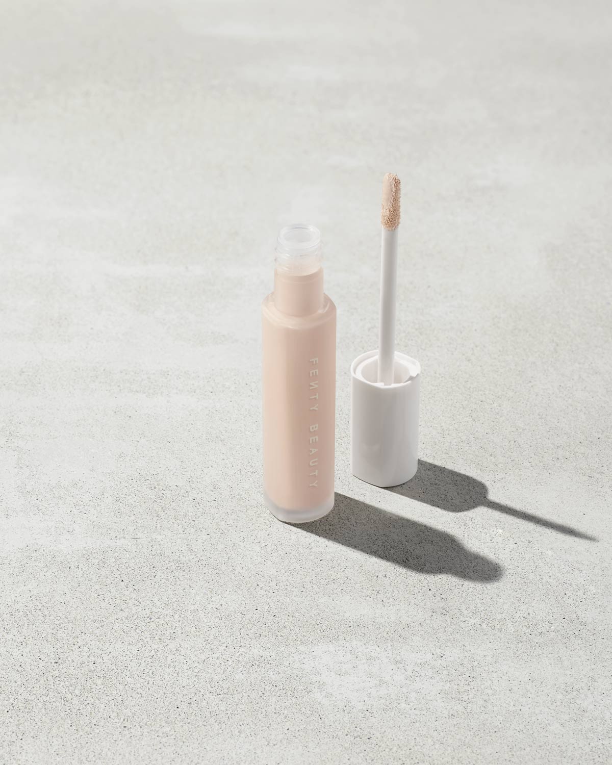 Fenty Beauty Pro Filt'r Instant Retouch Concealer