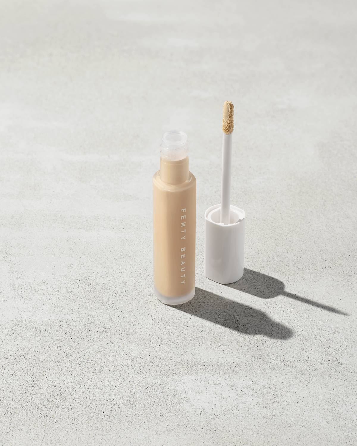 Fenty Beauty Pro Filt'r Instant Retouch Concealer