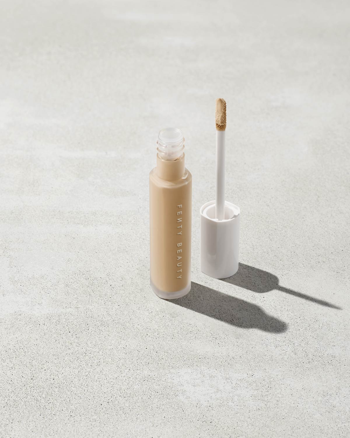 Fenty Beauty Pro Filt'r Instant Retouch Concealer