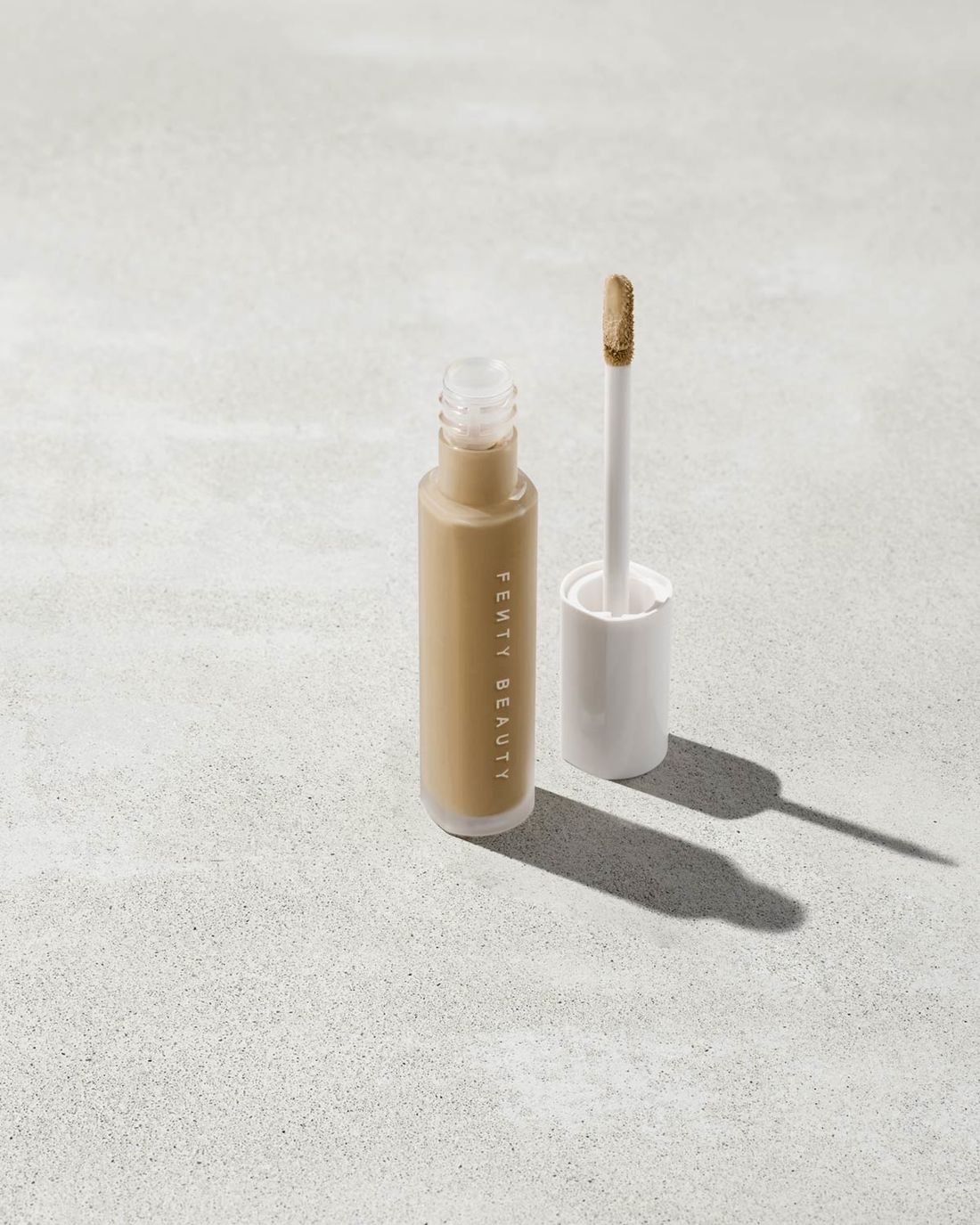 Fenty Beauty Pro Filt'r Instant Retouch Concealer