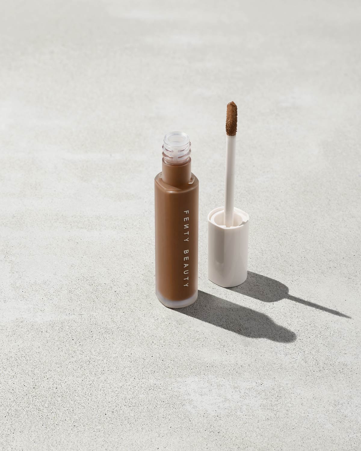 Fenty Beauty Pro Filt'r Instant Retouch Concealer