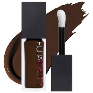 Huda Beauty #FauxFilter Luminous Matte Buildable Coverage Crease Proof Concealer